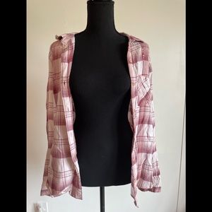 Gently used- Mudd flannel